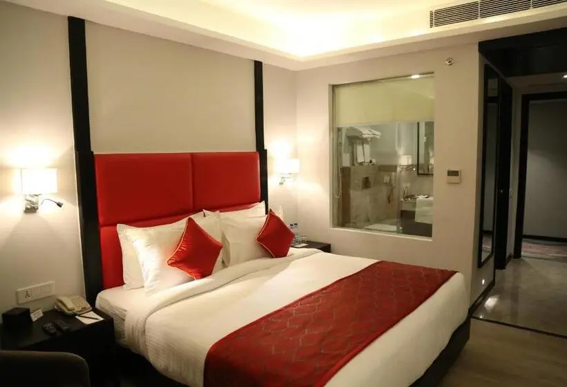 クイーンベッドのデラックスルーム, Ramada Encore Jalandhar