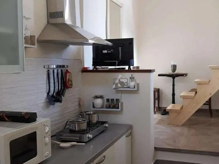 اتاق اکونومی, Residenza Conte Di Cavour & Rooftop