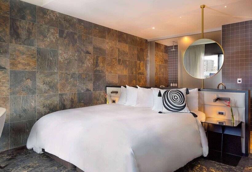 غرفة قياسية, So/ Auckland