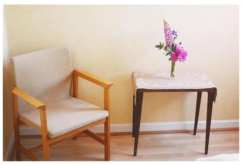 Номер Стандарт Совместная Ванная, Utbygårdens Hostel