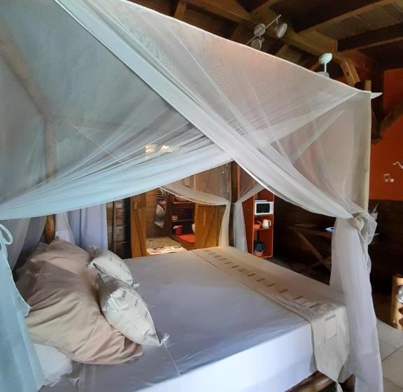 اتاق استاندارد, Ali Naïs Location