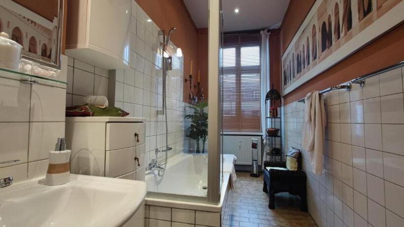 4 Schlafzimmer Apartment, Boutique Hotel Mittendrin Berlin