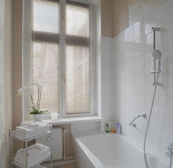 4 Schlafzimmer Apartment, Boutique Hotel Mittendrin Berlin