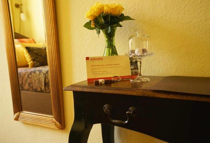 4 Schlafzimmer Apartment, Boutique Hotel Mittendrin Berlin