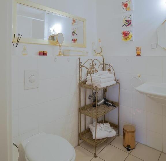 4 Schlafzimmer Apartment, Boutique Hotel Mittendrin Berlin