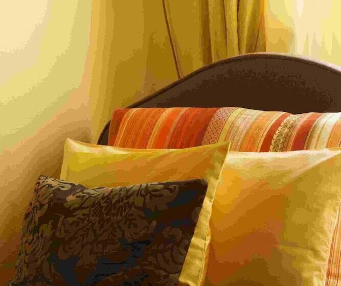 Standard Einzelzimmer Geteiltes Bad, Boutique Hotel Mittendrin Berlin