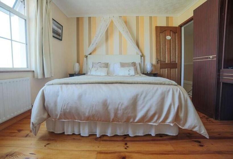 标准间, Bru Chlann Lir