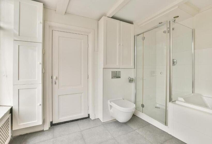 سوئیت با چشمانداز, Spiegelgracht Apartments With Canal View