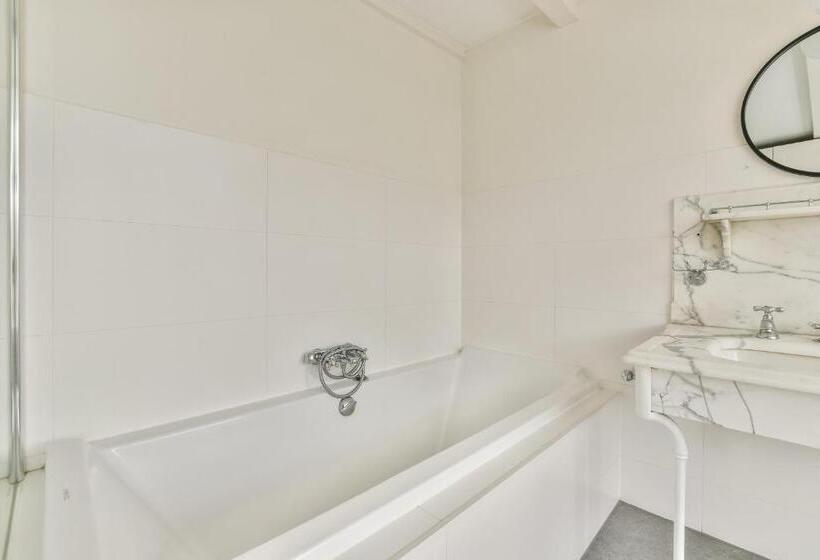 سوئیت با چشمانداز, Spiegelgracht Apartments With Canal View