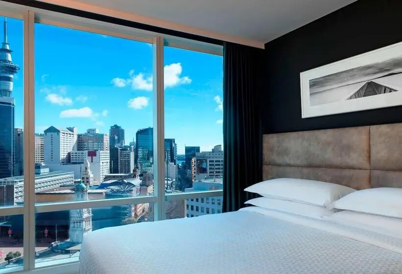 景色の見えるダブルベッドスタンダードルーム, Four Points By Sheraton Auckland