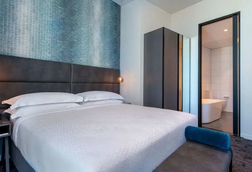 景色の見えるダブルベッドスタンダードルーム, Four Points By Sheraton Auckland