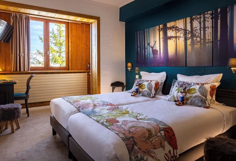 غرفة عائلية, Hôtel Courcheneige