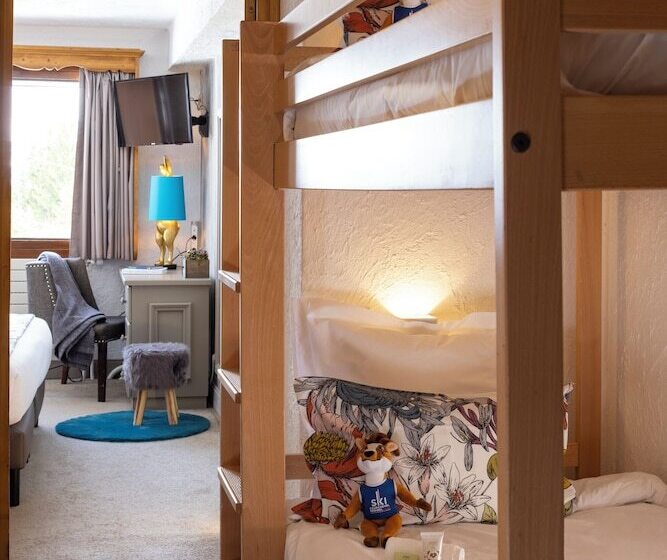 غرفة عائلية, Hôtel Courcheneige