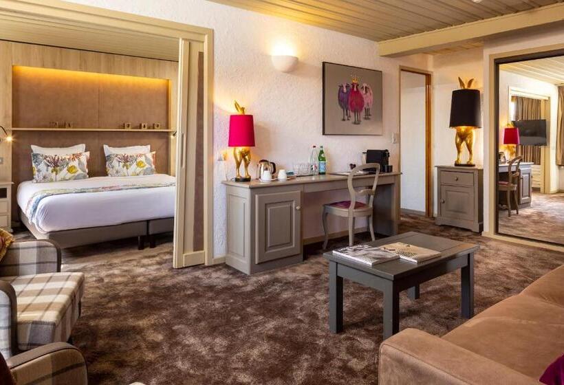 جناح, Hôtel Courcheneige