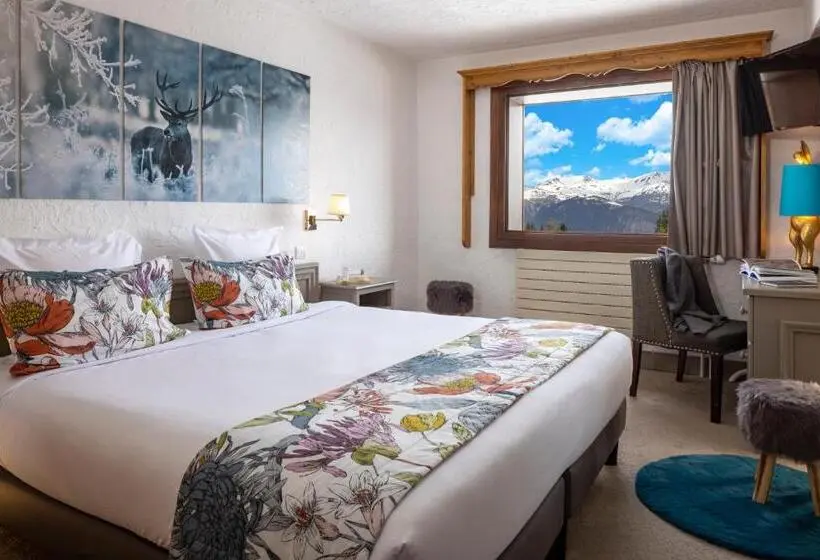 Standard Kolmen Hengen Huone, Hôtel Courcheneige