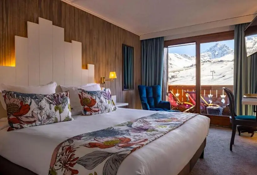 Standard-huone Parveke, Hôtel Courcheneige