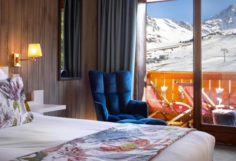 جناح مزوَّد بشرفة, Hôtel Courcheneige