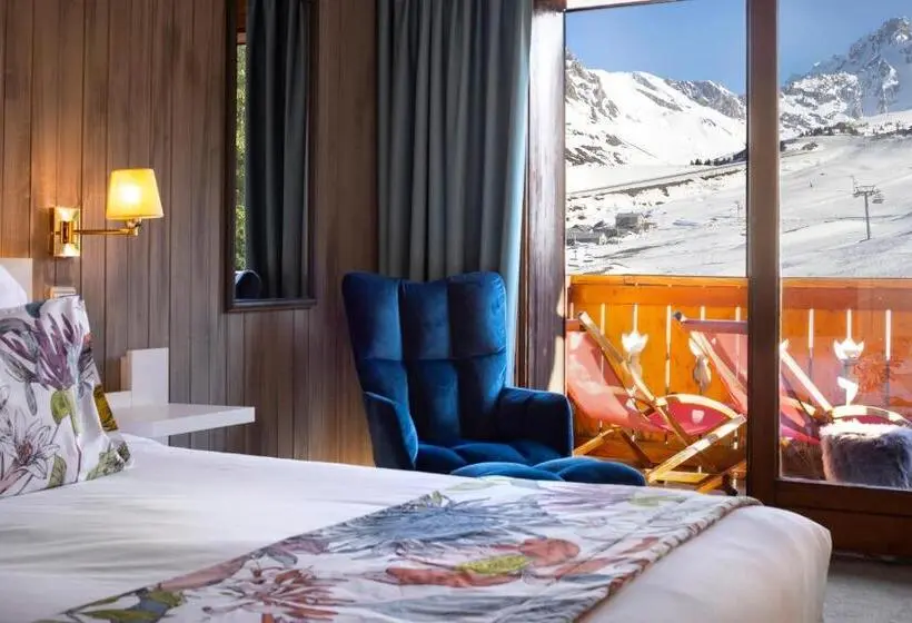 Sviitti Parveke, Hôtel Courcheneige