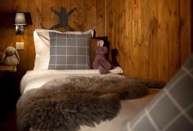 غرفة سوبيريور عائلية, Hôtel Courcheneige