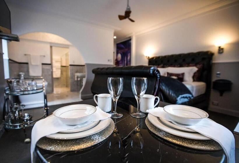 キングサイズベッドのスイートルーム, Josephines Luxury Accommodation