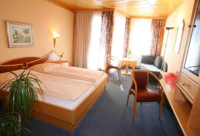 Номер Стандарт, & Kurpension Weiss