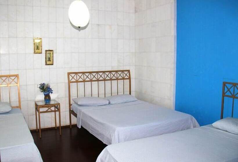 디럭스 룸, Pousada Praia Da Costa