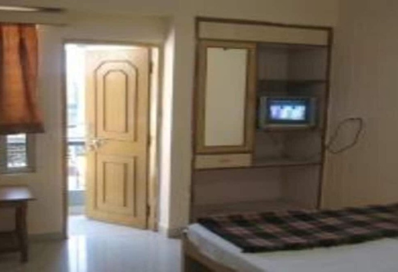 חדר סטנדרט, Rajdhani Plaza