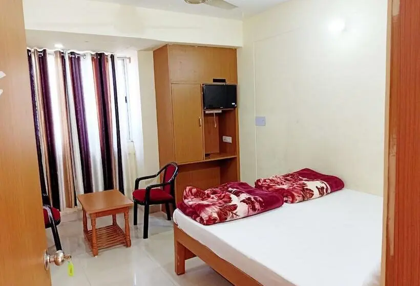 Superior Kamer, Rajdhani Plaza