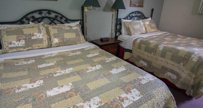 غرفة قياسية, Ridges Inn & Suites