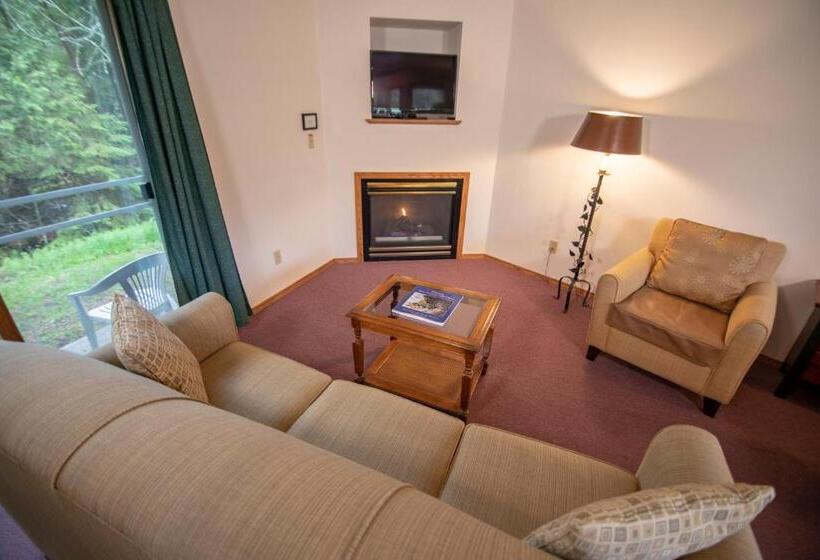 غرفة سوبيريور سرير كينج, Ridges Inn & Suites