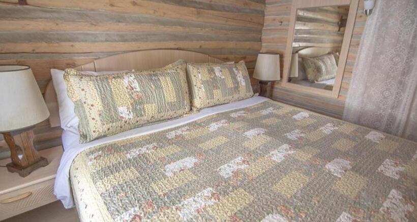 منزل غرفتين نوم, Ridges Inn & Suites