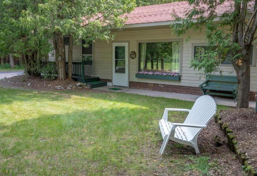 شقة ديلوكس غرفة نوم واحدة, Ridges Inn & Suites