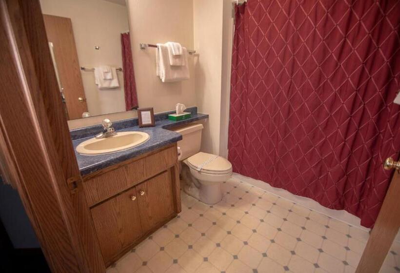 جناح غرفتين نوم, Ridges Inn & Suites