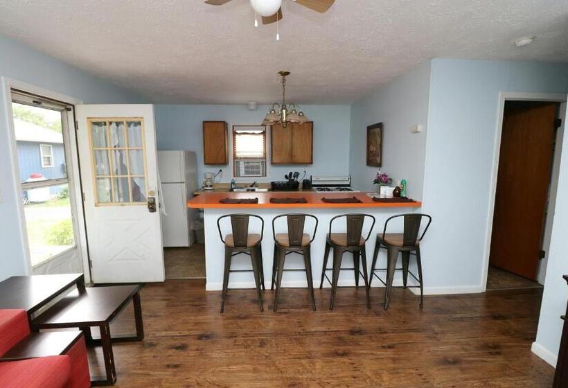 2 Szobás Ház, Bird's Nest Resort