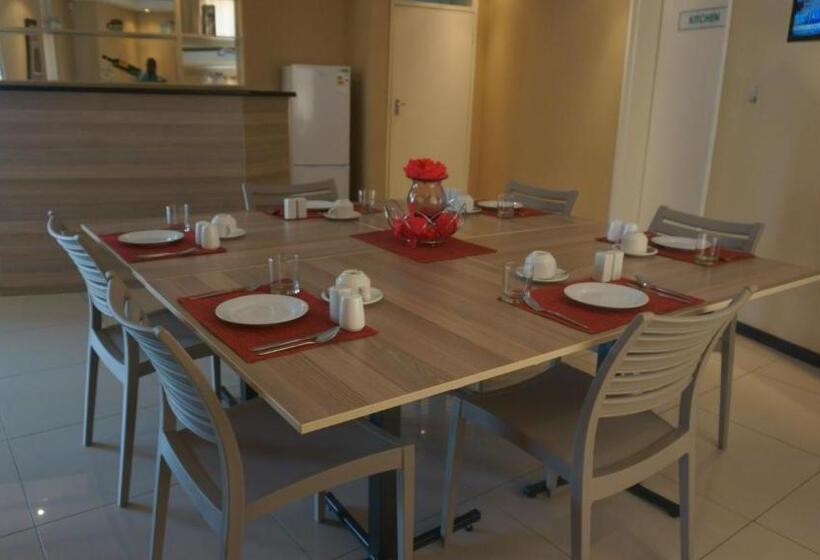 اتاق استاندارد, Bridgeville Guest House Ltd