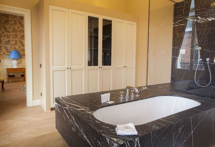 سوئیت با بالکن, Cabosse, Suites & Spa