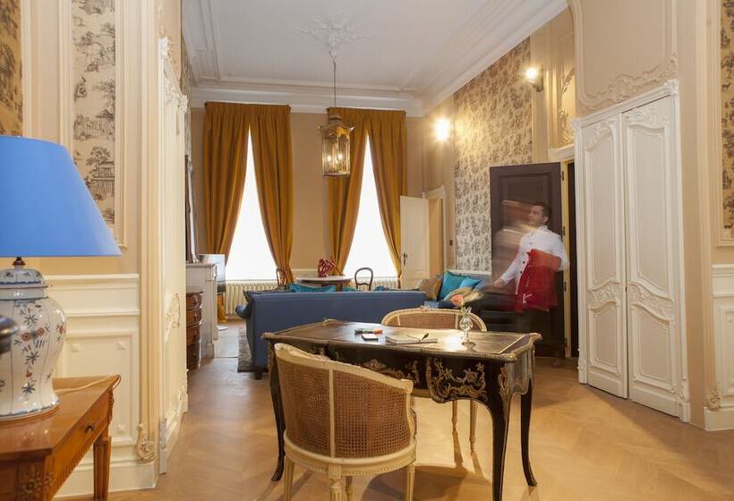 سوئیت با بالکن, Cabosse, Suites & Spa