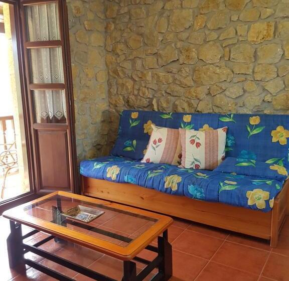 דירה בת חדר שינה 1 עם מרפסת, El Pedroso