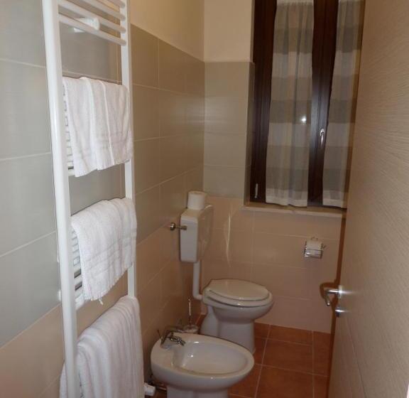 חדר משפחתי, Resort La Selva