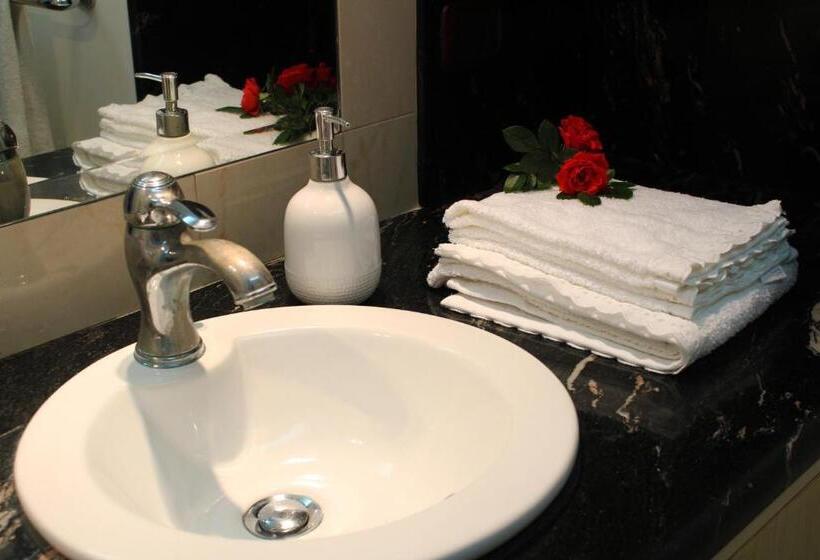 バスタブ付きデラックスルーム, Villa Orchidea