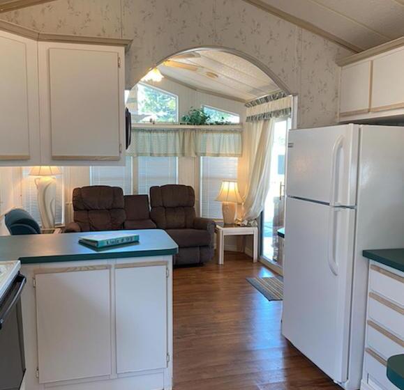 شقة غرفة واحدة, Woody S Rv Resort Llc