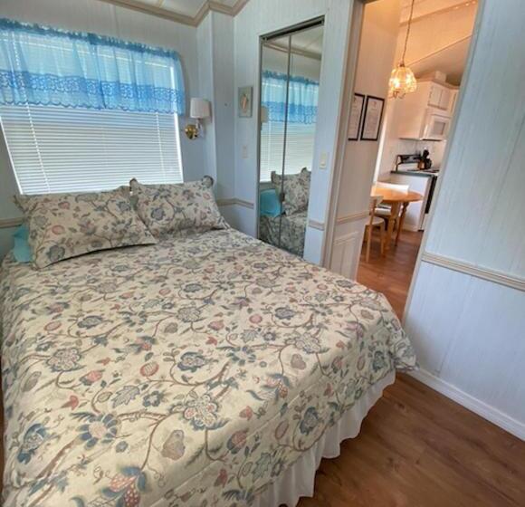 شقة غرفة واحدة, Woody S Rv Resort Llc