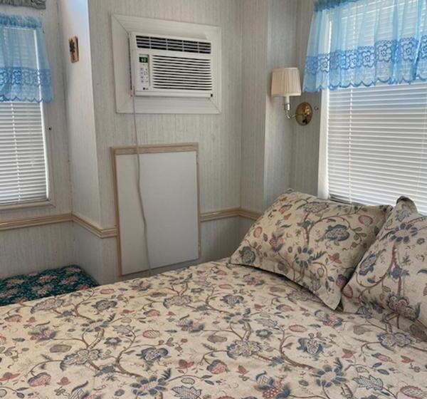 شقة غرفة واحدة, Woody S Rv Resort Llc