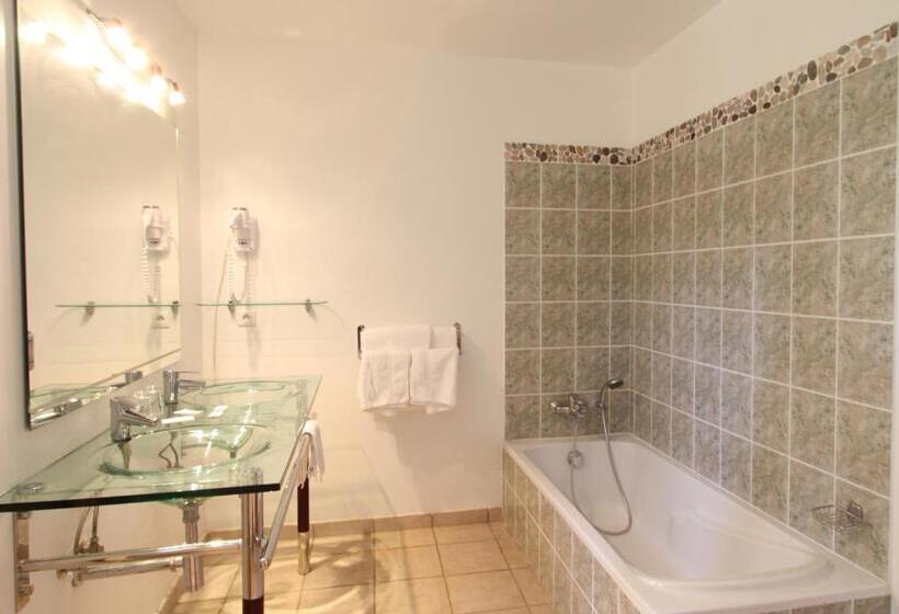 Номер Стандарт, La Bergerie