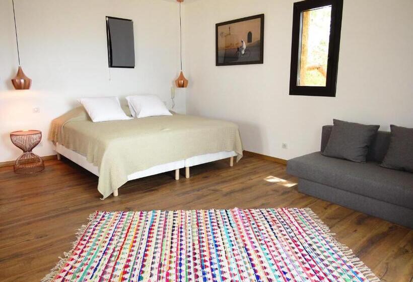 Люкс Вид на Море, La Bergerie