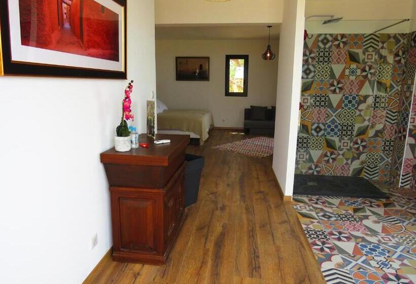 Люкс Вид на Море, La Bergerie