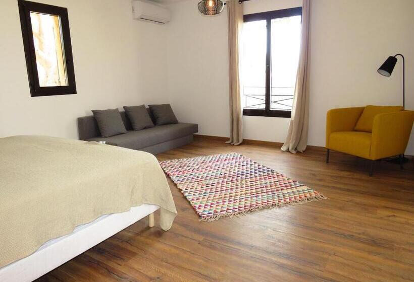 Люкс Вид на Море, La Bergerie