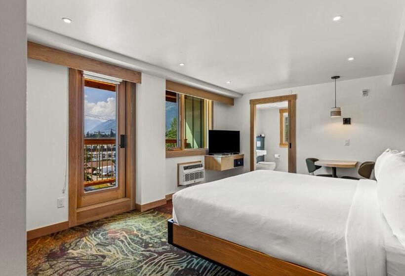 غرفة قياسية سرير كينج, Otter