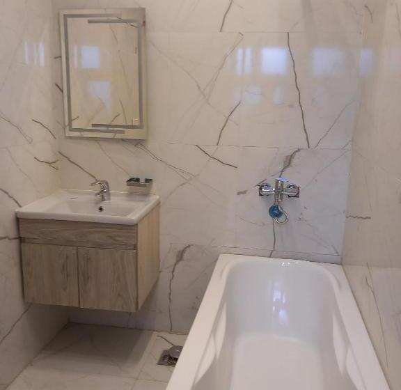 اتاق سوپریور با چشمانداز شهر, Pyramids Enigma Grand Lodge