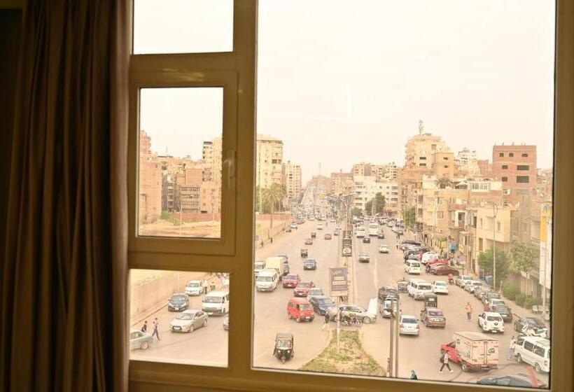 اتاق سوپریور خانوادگی, Pyramids Enigma Grand Lodge